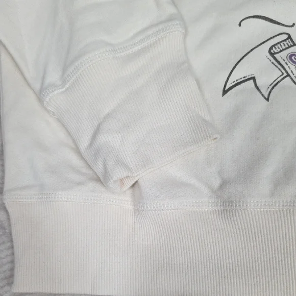 Maurices Hocus Pocus Graphic Sweatshirt - Picture 5 of 6